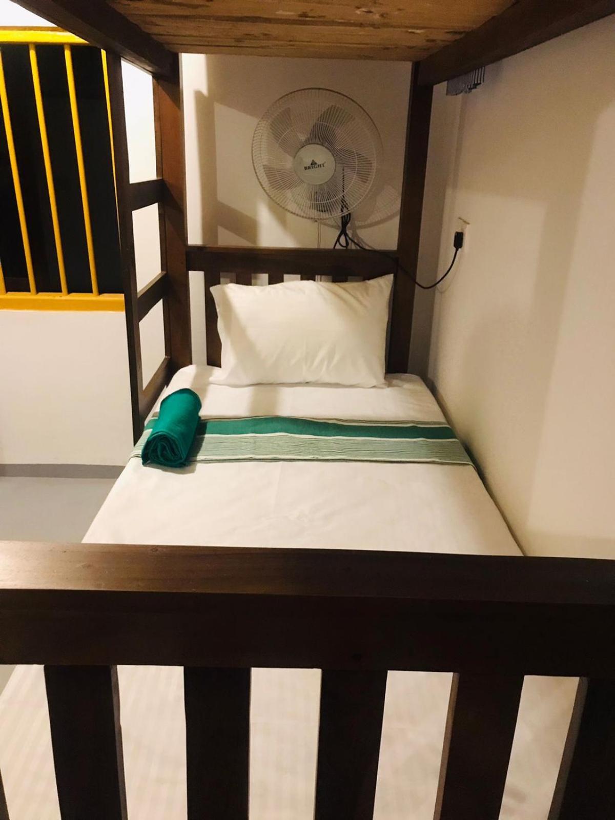 Tharurashmi Sea Pond Villa & Surf Hostel - Hiriketiya Dikwella Cameră foto